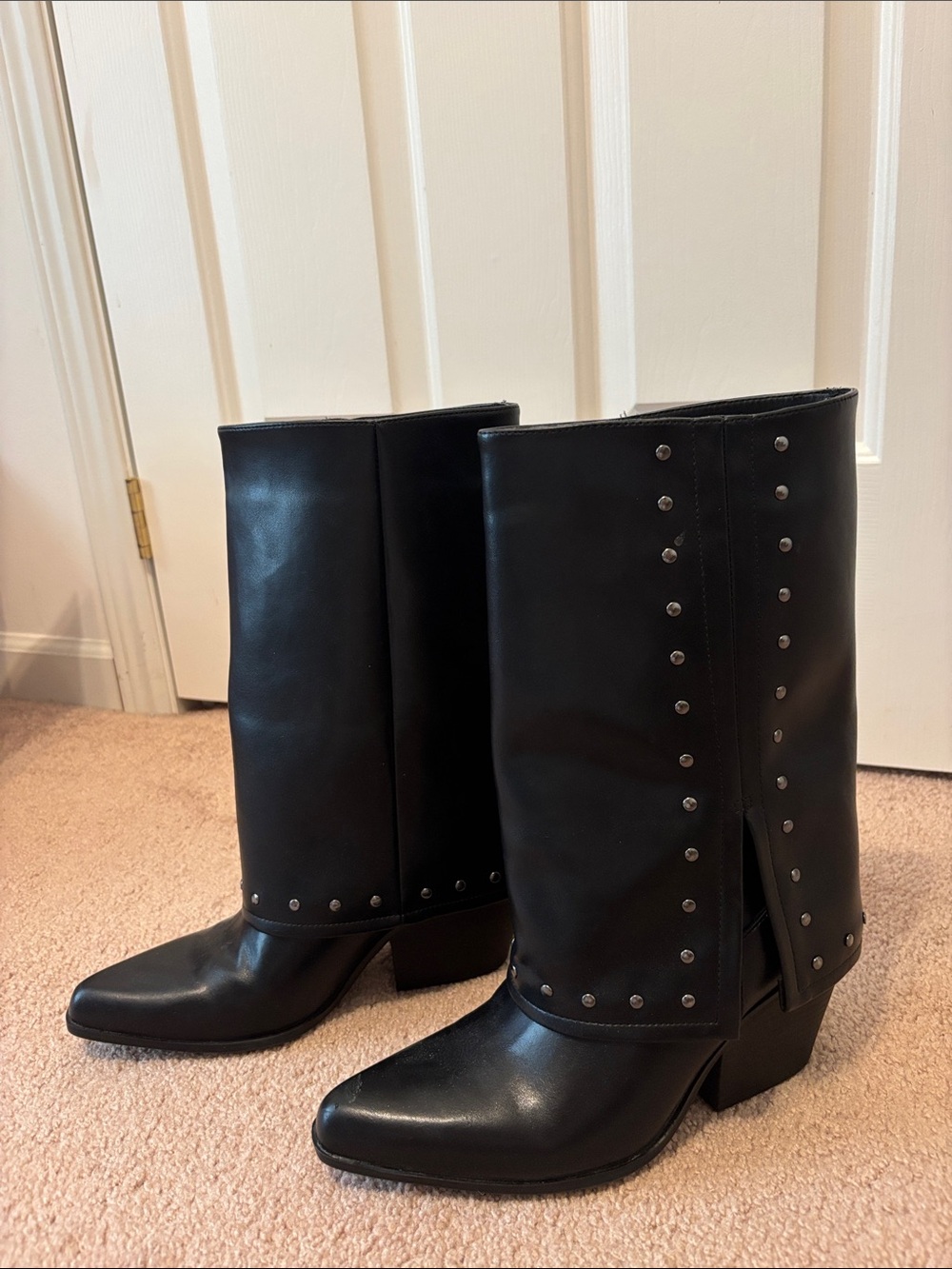 Sincerly Jules Black Pointed-Toe Mid-Calf Studded Boots